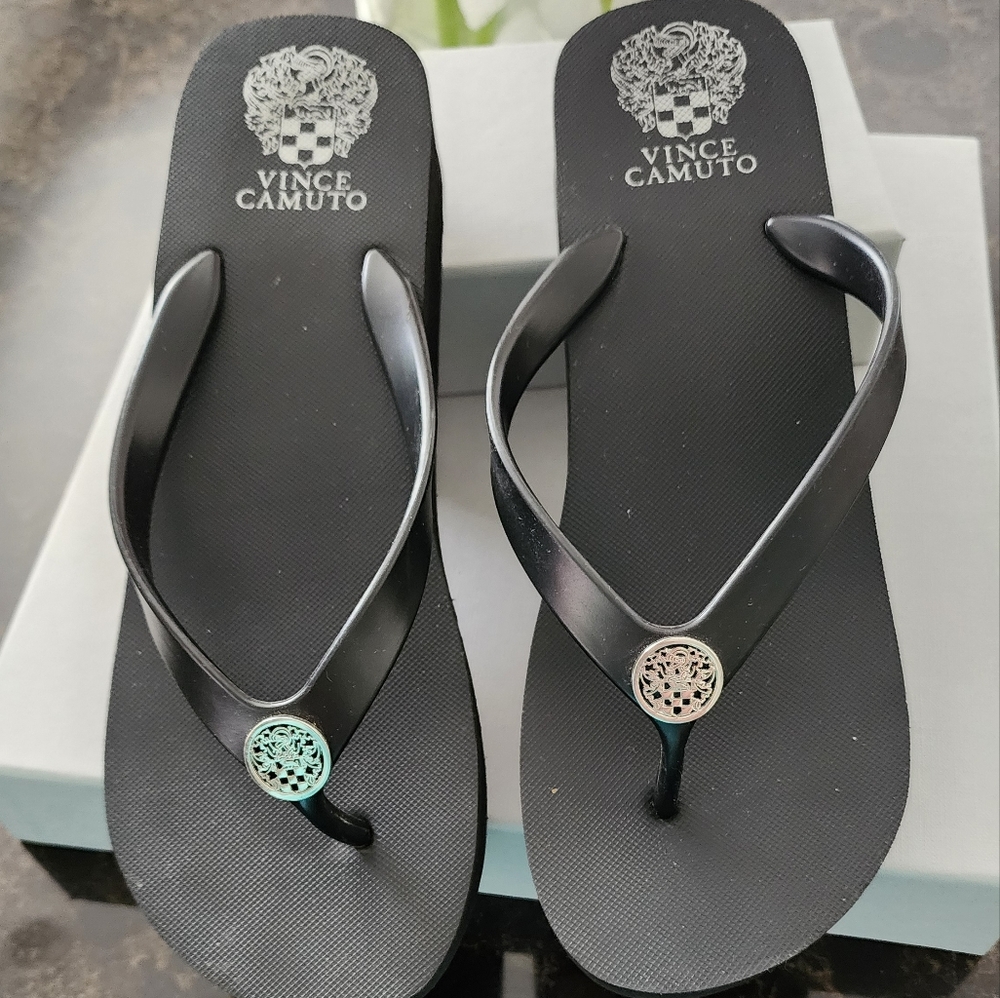 Vince Camuto